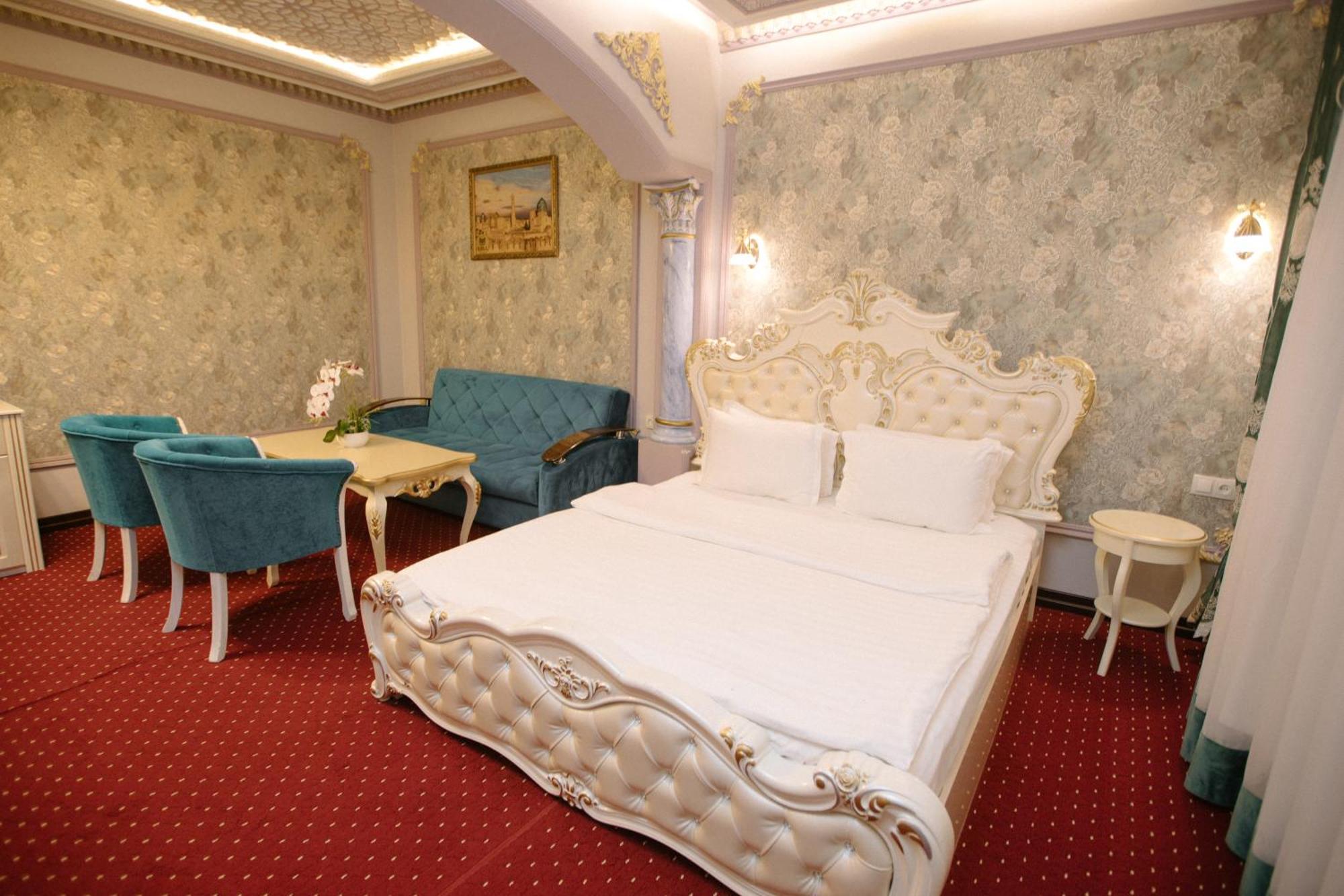 Dendi Plaza Hotel ブハラ エクステリア 写真