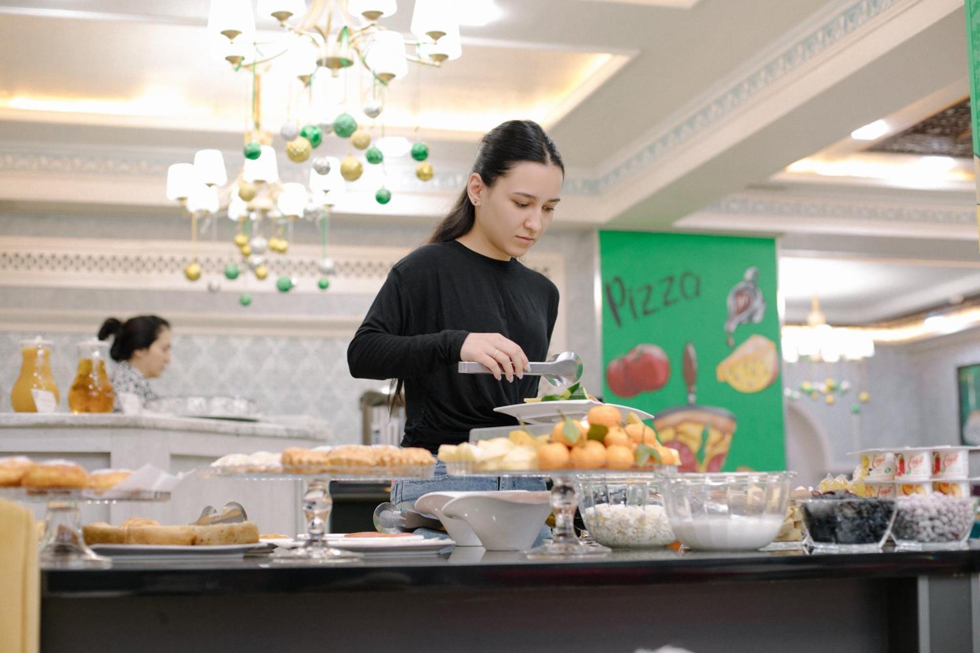 Dendi Plaza Hotel ブハラ エクステリア 写真