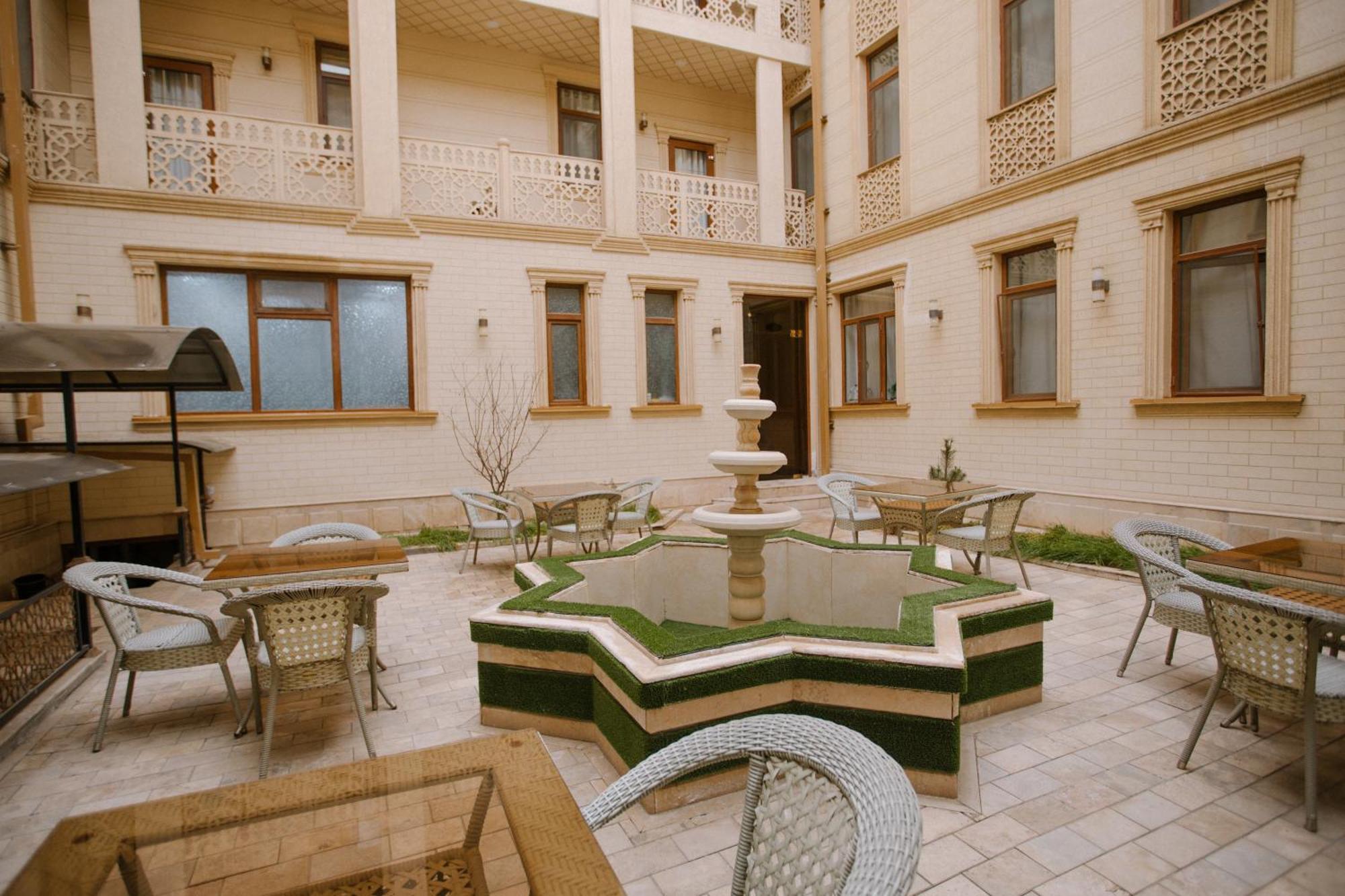 Dendi Plaza Hotel ブハラ エクステリア 写真